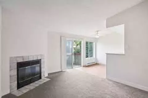 12825 60th Ln S, Seattle, WA 98178