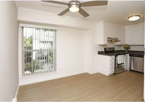 10210 N Foothill Blvd, Cupertino, CA 95014 photo 26