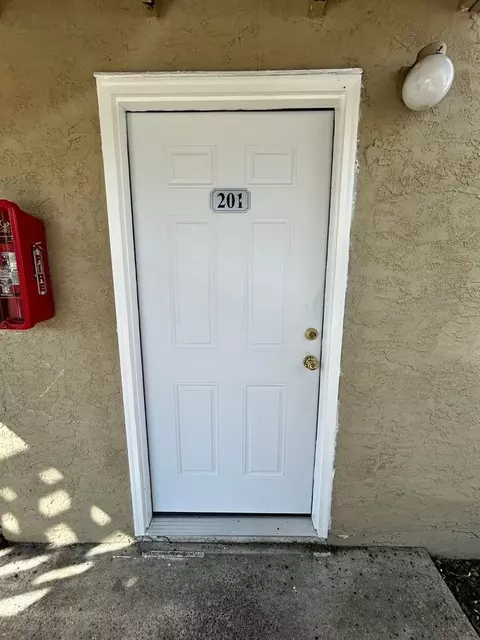 3914 E 11th St, Panama City, FL 32404