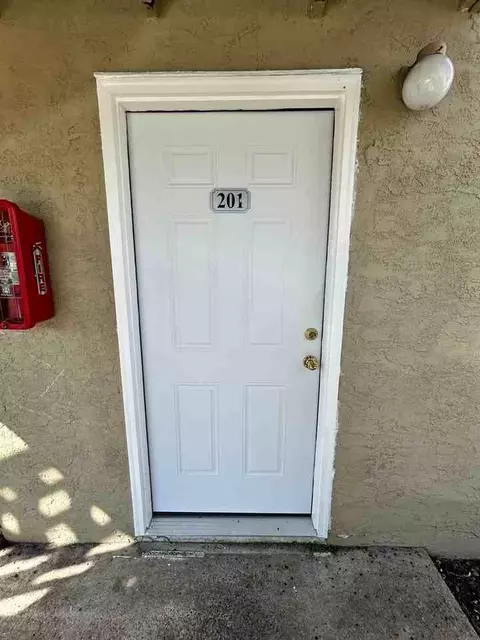 3914 E 11th St, Panama City, FL 32404