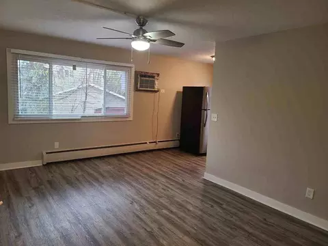 1621 Taylor St NE, Minneapolis, MN 55413