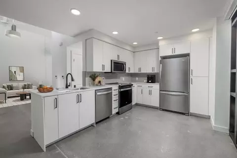 40 Cedar Walk, Long Beach, CA 90802