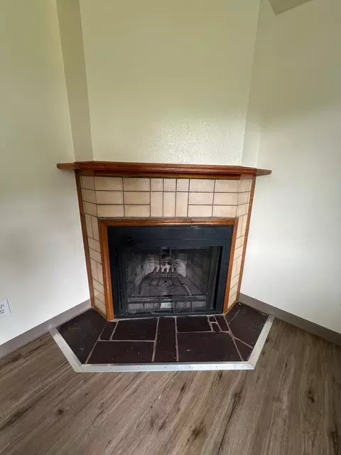 7001 Weimer Rd, Anchorage, AK 99502 photo 5