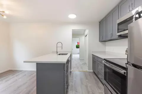 2850 15th Ave W, Seattle, WA 98119