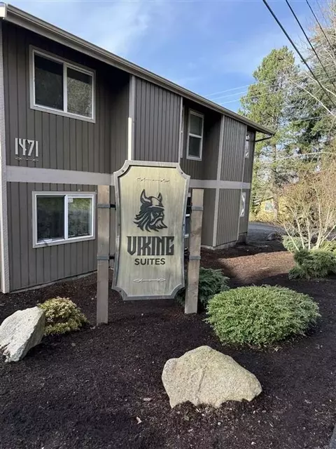 1471 Moore St, Bellingham, WA 98229