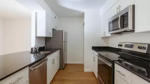 2501 Porter St NW, Washington, DC 20008 photo 5