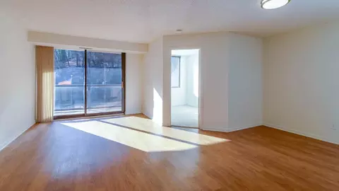 2501 Porter St NW, Washington, DC 20008 photo 11