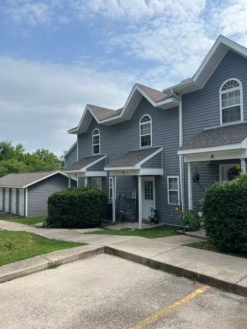 201 W Church St, Jasper, AR 72641