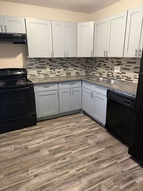 1240 W Avenue D, Garland, TX 75040