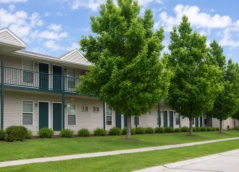1206 Wesley Ave, Savoy, IL 61874