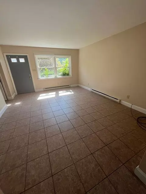 186 E Main St, Howard, PA 16841 photo 5
