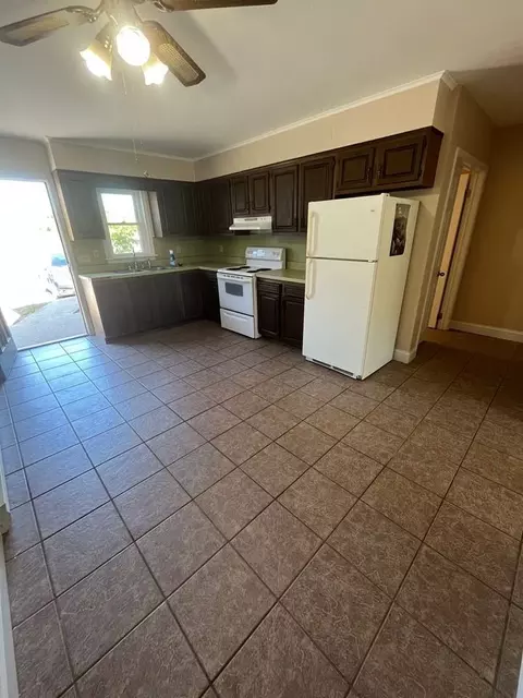 186 E Main St, Howard, PA 16841 photo 4