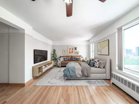 4750 N Clarendon Ave, Chicago, IL 60640 photo 3