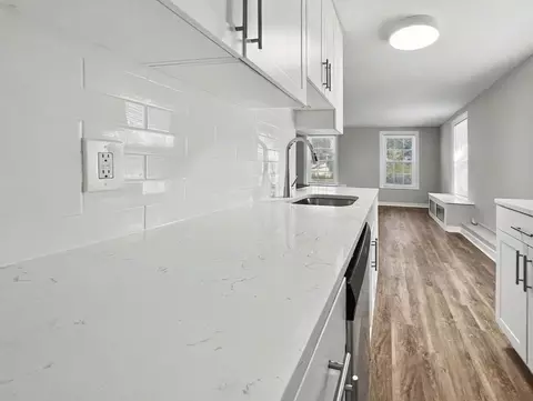 327 Meetinghouse Ln, Media, PA 19063