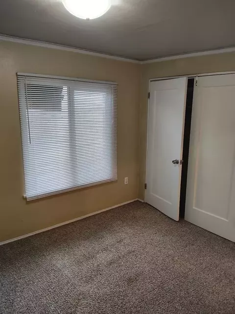 441 E 13th Ave, Eugene, OR 97401 photo 8