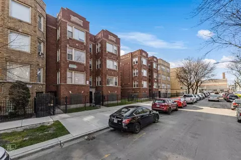 7120 S East End Ave, Chicago, IL 60649