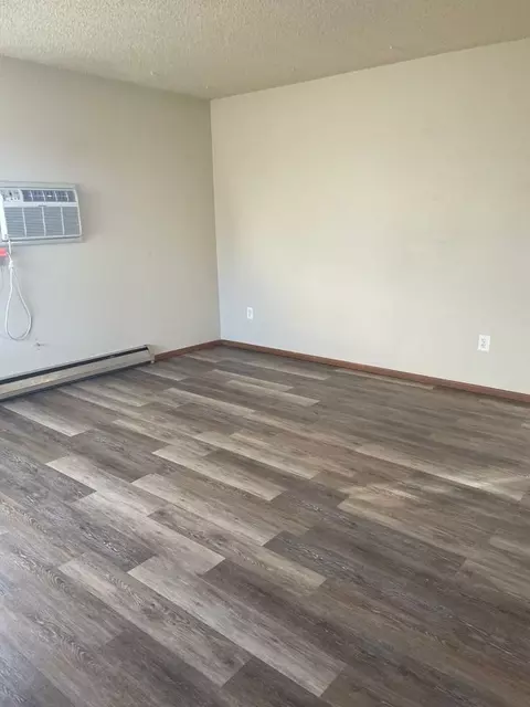 920 Douglas Ave, Loveland, CO 80537 photo 9