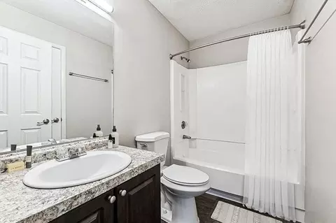 4201 Pleasant Lake Village Ln, Duluth, GA 30096 photo 19
