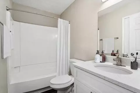 4201 Pleasant Lake Village Ln, Duluth, GA 30096 photo 31