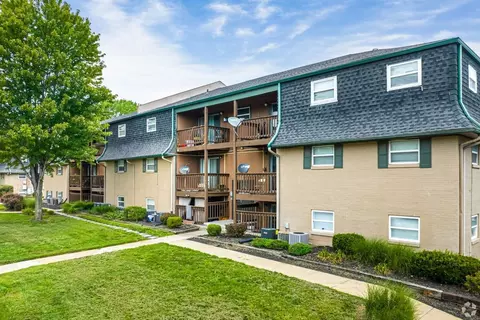 4125 Thompson St, Kansas City, KS 66103