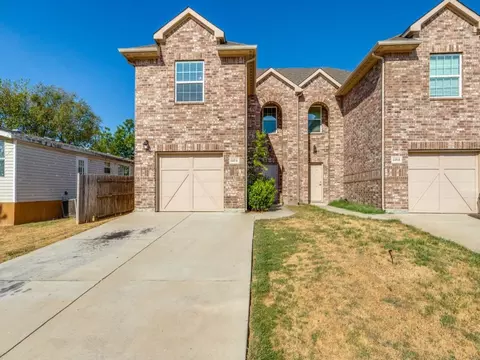 449 Woodgrove Dr, Little Elm, TX 75068