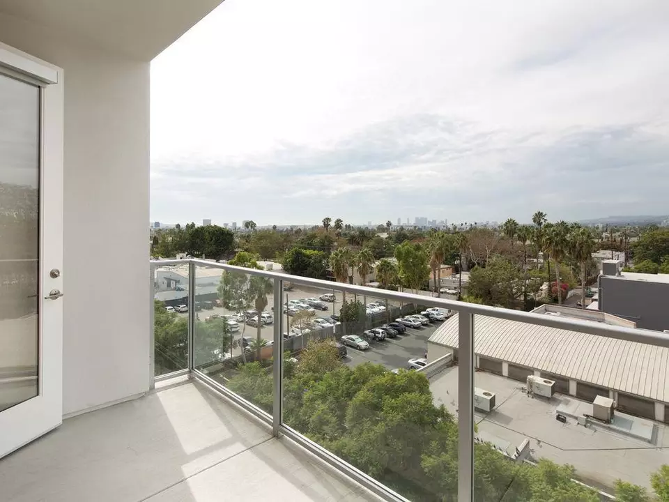  7316 Santa Monica Blvd, West Hollywood, CA 90046 photo 9