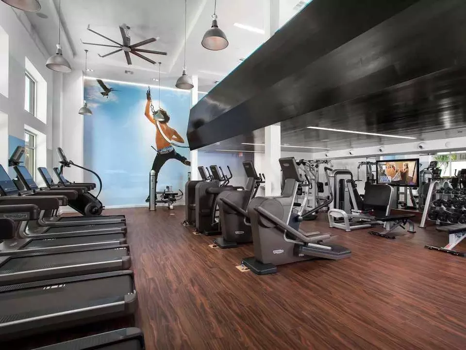  7316 Santa Monica Blvd, West Hollywood, CA 90046 photo 17