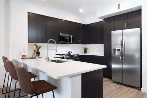 Infinity Way, Mountain View, CA 94043 photo 10