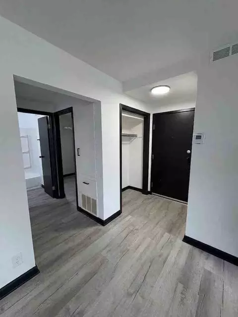 240 246 Parkview Blvd #240-240, Waterloo, IA 50702