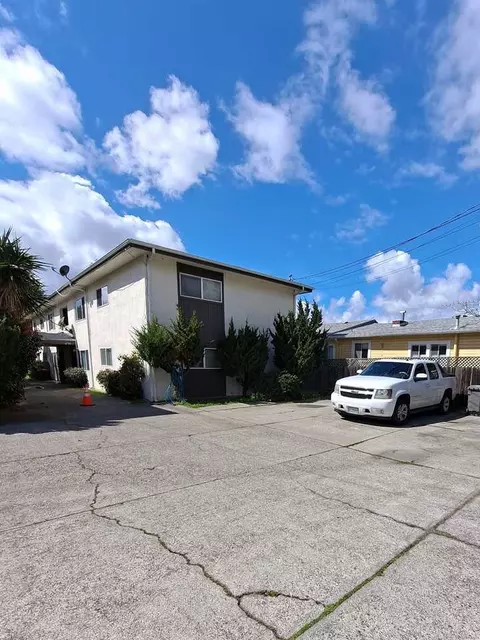 4139 Bayo St, Oakland, CA 94619