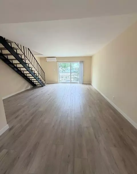 4479 Rockland Pl, La Caada Flintridge, CA 91011