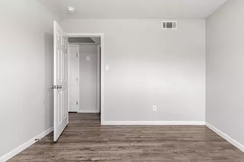 2704 S Cockrell Hill Rd, Dallas, TX 75211 photo 83