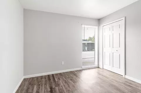 2704 S Cockrell Hill Rd, Dallas, TX 75211 photo 88
