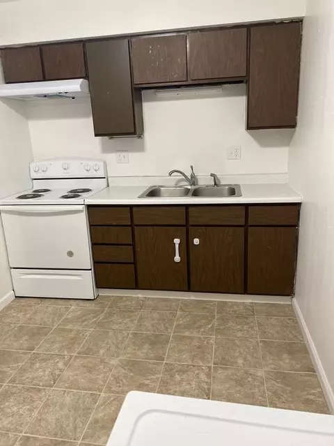 603 S 7th Ave, Marshalltown, IA 50158