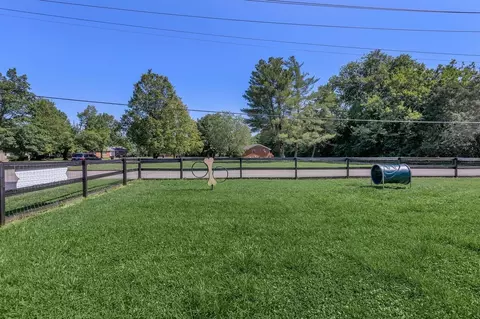 1510 Huntington Dr, Murfreesboro, TN 37130 photo 13
