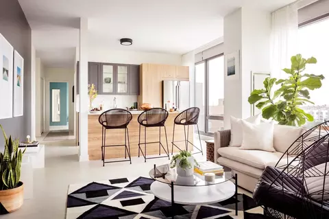 1035 W Van Buren St, Chicago, IL 60607 photo 3