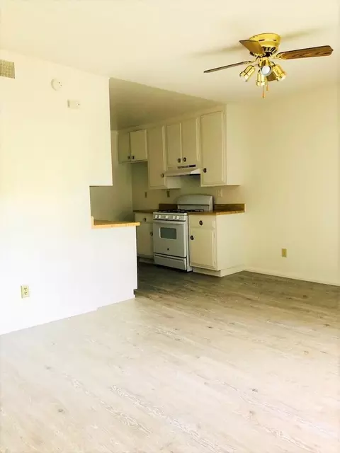 Redlands Oasis, Redlands, CA 92374 photo 10