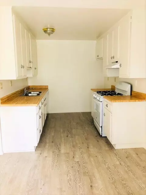 Redlands Oasis, Redlands, CA 92374 photo 11
