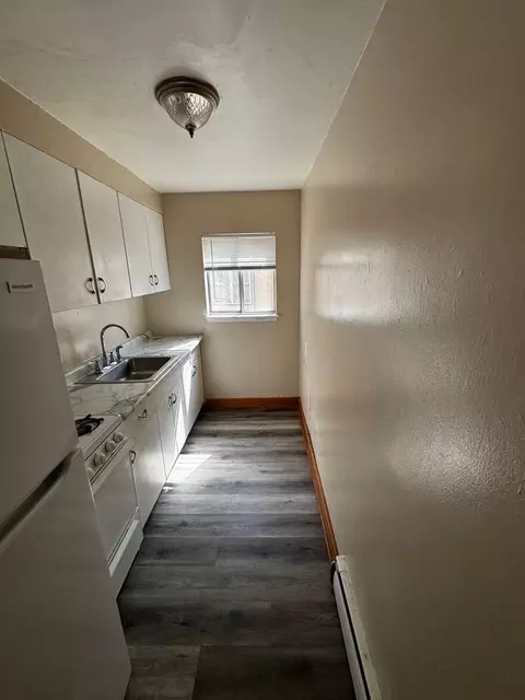 1871 7th St E, Saint Paul, MN 55119 photo 4