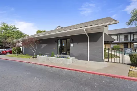 8783 Ferndale Rd, Dallas, TX 75238 photo 28