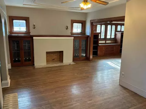 2445 N 50th St, Milwaukee, WI 53210