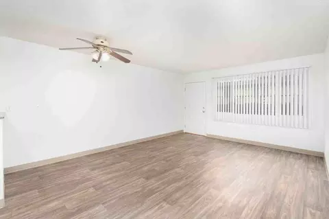 1205 E Powell Blvd, Gresham, OR 97030 photo 5
