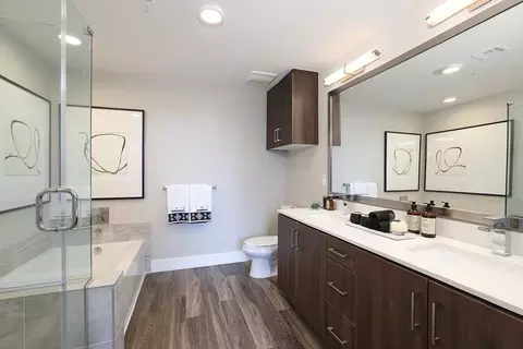 1110 W Town And Country Rd, Orange, CA 92868 photo 16