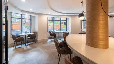 425 Massachusetts Ave NW, Washington, DC 20001 photo 43