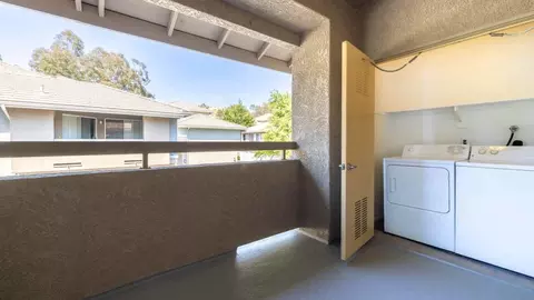 27800 Mcbean Pkwy, Valencia, CA 91354 photo 34