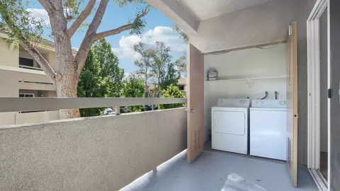 27800 Mcbean Pkwy, Valencia, CA 91354 photo 19