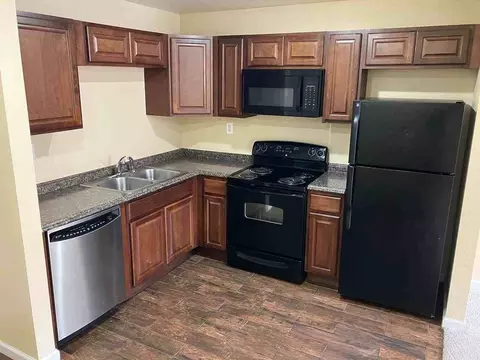 258 W Powers Ave, Littleton, CO 80120
