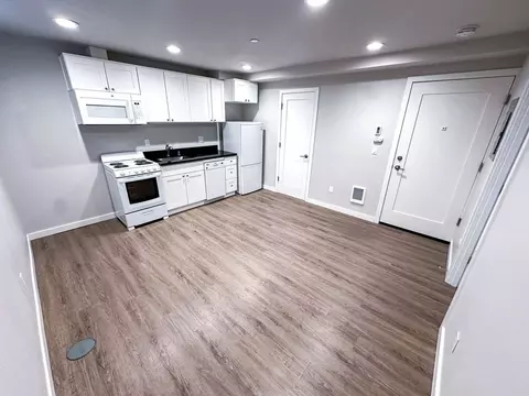 2318 California Ave SW, Seattle, WA 98116