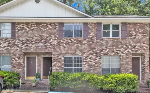 1212 Boone Hill Rd, Summerville, SC 29483