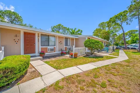 349 Apollo Beach Blvd, Apollo Beach, FL 33572